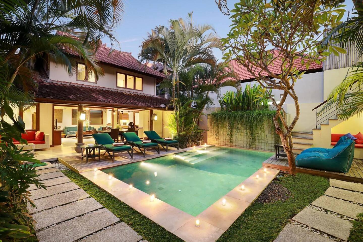 סמיניאק Super Value 4 Bedroom, Walk To Bintang Supermarket מראה חיצוני תמונה