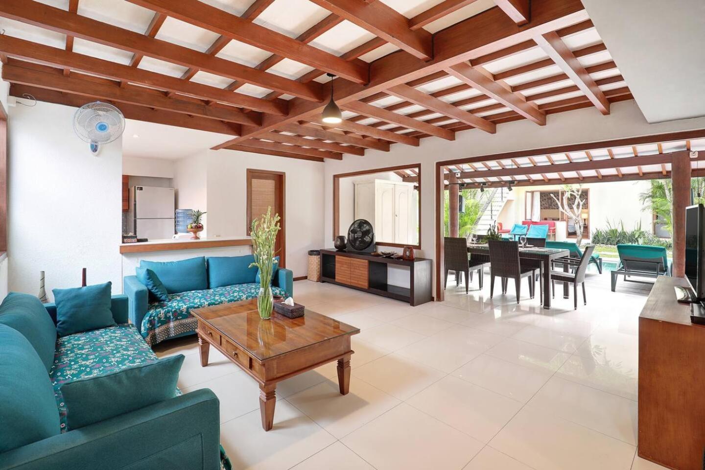 סמיניאק Super Value 4 Bedroom, Walk To Bintang Supermarket מראה חיצוני תמונה